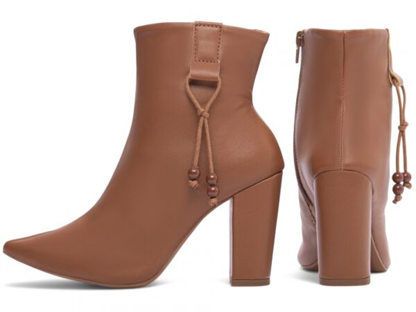 Bota Cano Curto Caramelo Salto Quadrado Grosso AVS 65-14B