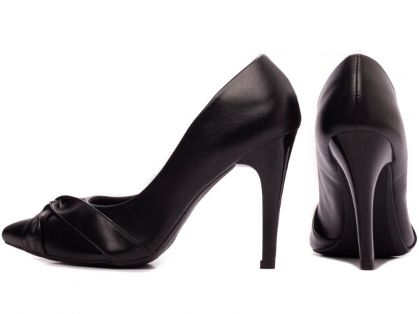 Sapato Scarpin Bico Fino Salto Alto Preto AVS 9200-113A