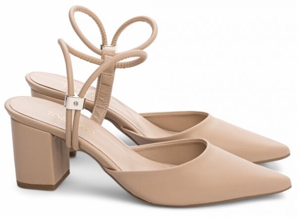 Sapato Scarpin Salto Baixo Bico Fino Bege Torricella AVS 600.06B