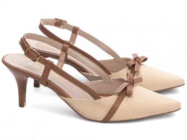 Sapato Scarpin Salto Baixo Fino Caramelo Torricella AVS 600