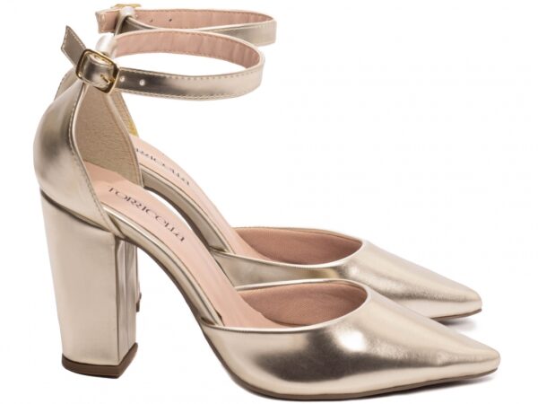 Sapato Scarpin Salto Bico Fino Dourado Torricella AVS 65-03G