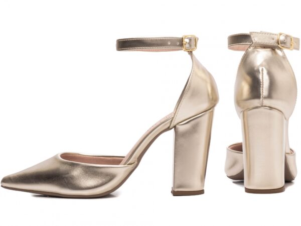 Sapato Scarpin Salto Bico Fino Dourado Torricella AVS 65-03G