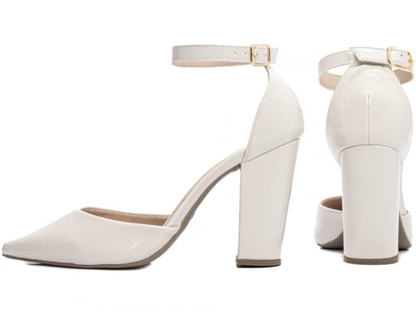 Sapato Scarpin Salto Bico Fino Off White Torricella 65-03B