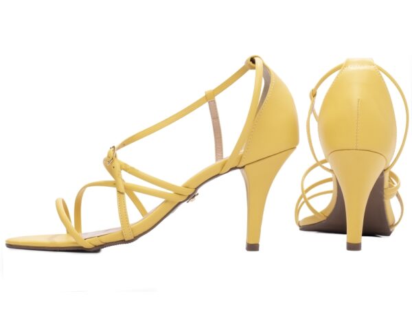 Sandália Amarelo Salto Fino Ato Arrasadora AVS AR200-06D_AR