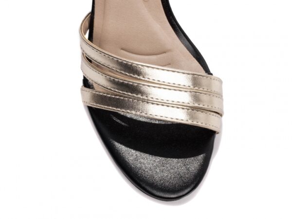 Sandália Feminina Tamanco Salto Grosso Ouro e Preto AVS 8007C