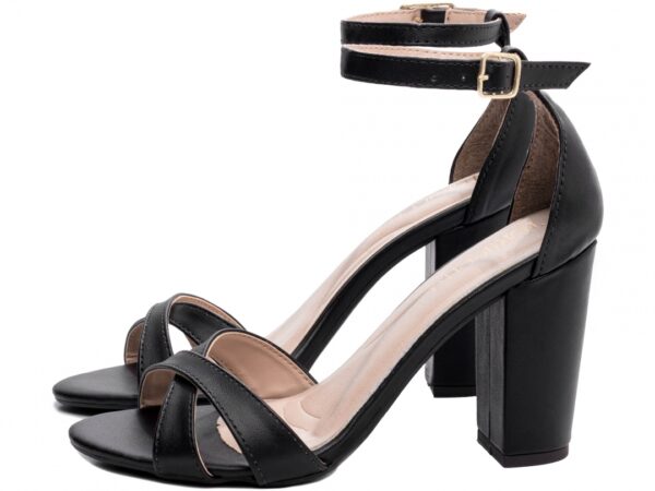 Sandália Feminina Tamanco Salto Grosso Preto AVS 8045A