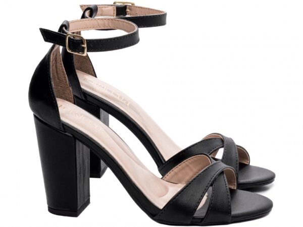 Sandália Feminina Tamanco Salto Grosso Preto AVS 8045A
