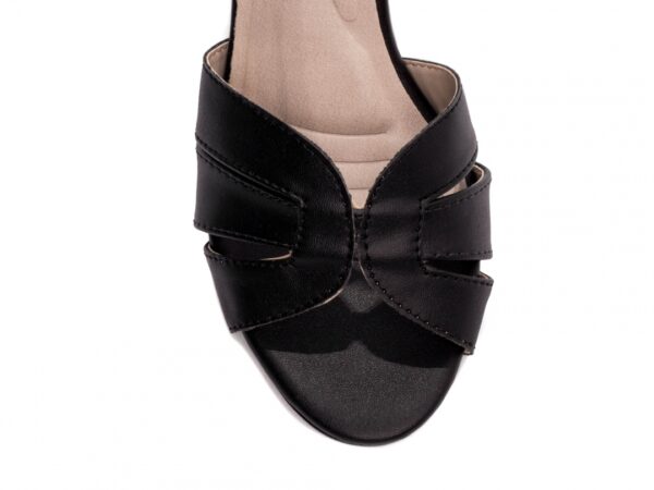 Sandália Feminina Tamanco Salto Grosso Preto AVS 8075A