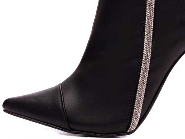 Bota Bico Fino Salto Fino 12 Cano Médio Torricella AVS 80003A