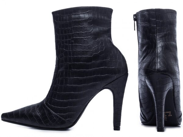 Bota Cano Curto Feminina Salto Alto Fino Macio AVS 65020A