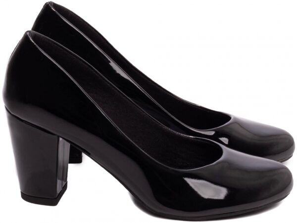 Sapato Scarpin Saltinho Bico Redondo Preto Torricella 700A